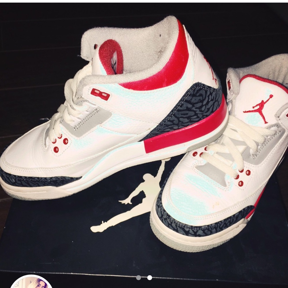 JORDAN RETRO 3 “FIRE RED”